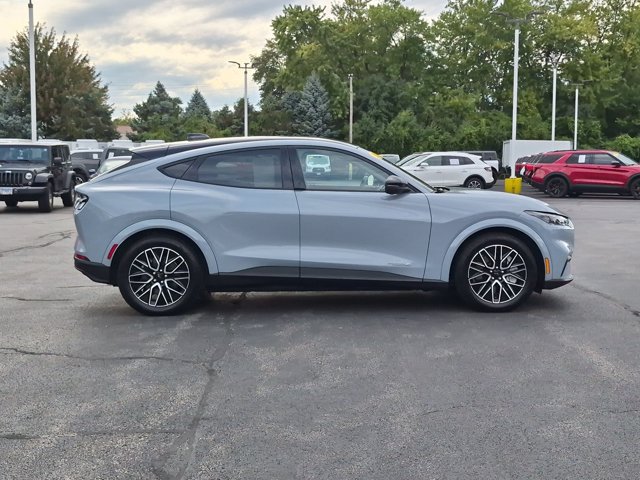 Certified 2025 Ford Mustang Mach-E Premium AWD/4WD image 4