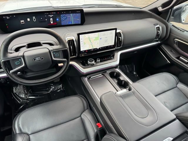 Certified 2025 Ford Expedition Max Platinum w/ Stealth Performance Package image 11