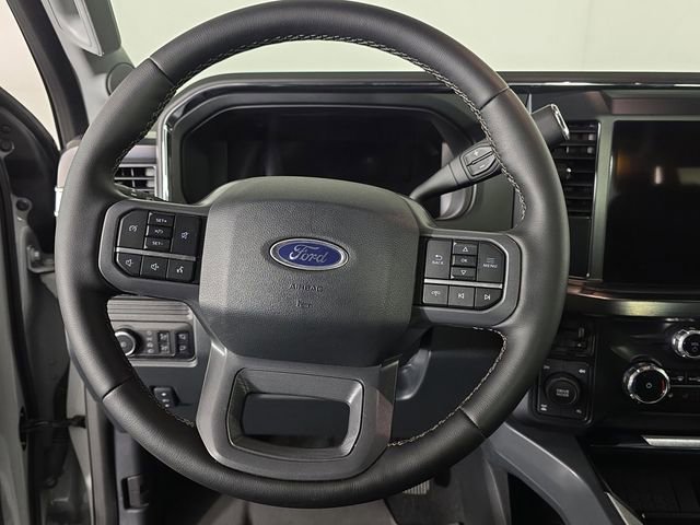 Certified 2025 Ford F350 Lariat w/ Black Appearance Package image 13