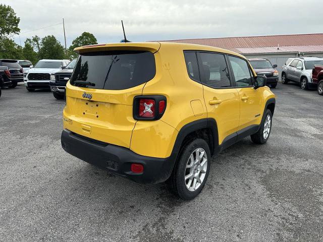 Used 2023 Jeep Renegade Latitude AWD/4WD image 6