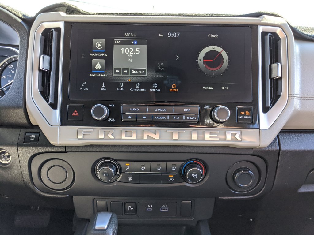Used 2025 Nissan Frontier SV RWD image 7