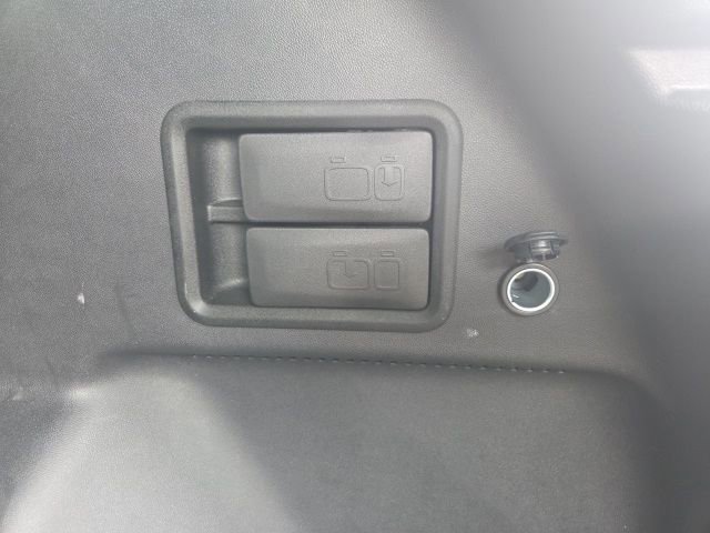 Used 2024 Chevrolet Equinox LT image 13