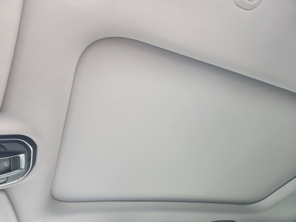 Used 2021 Jeep Grand Cherokee L Limited RWD image 28