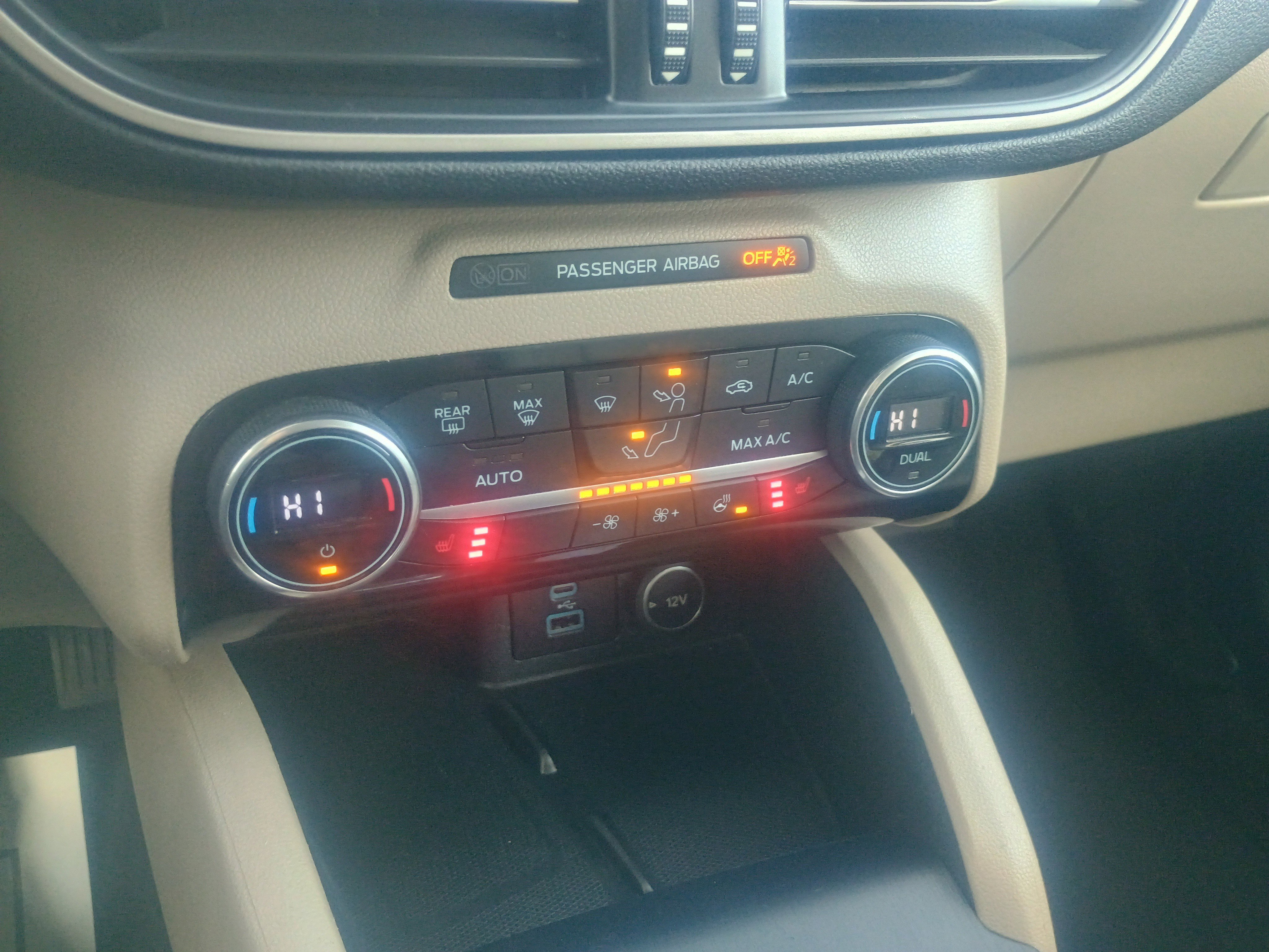 Certified 2021 Ford Escape SEL w/ Technology Package image 26