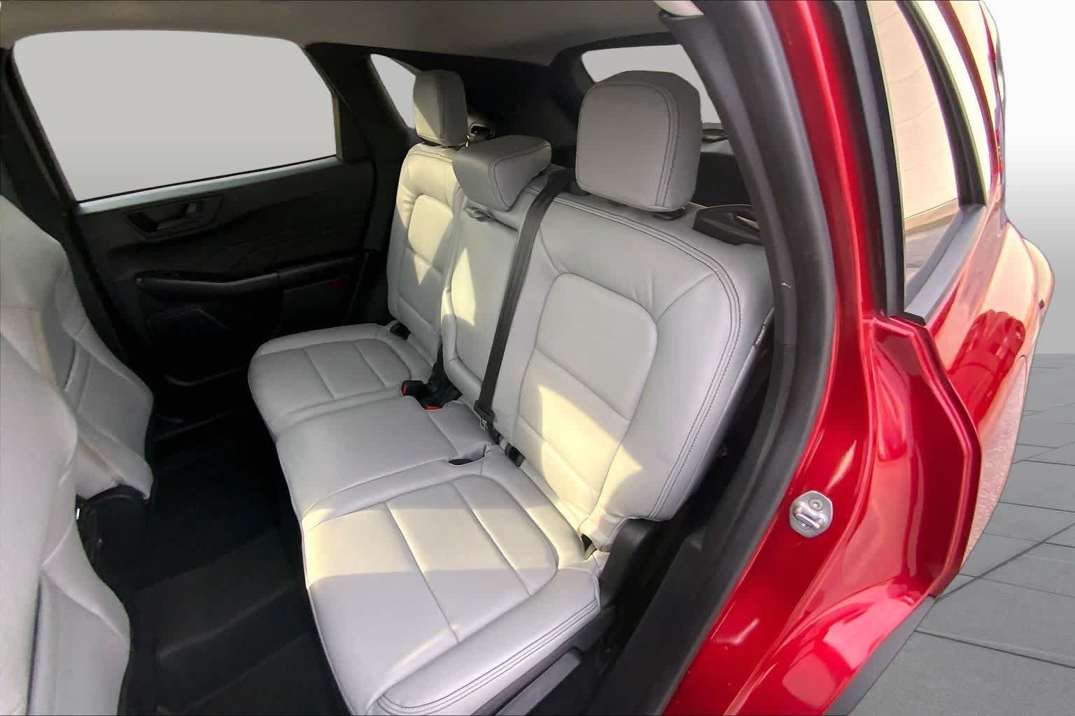 Certified 2023 Ford Escape Active AWD/4WD image 20