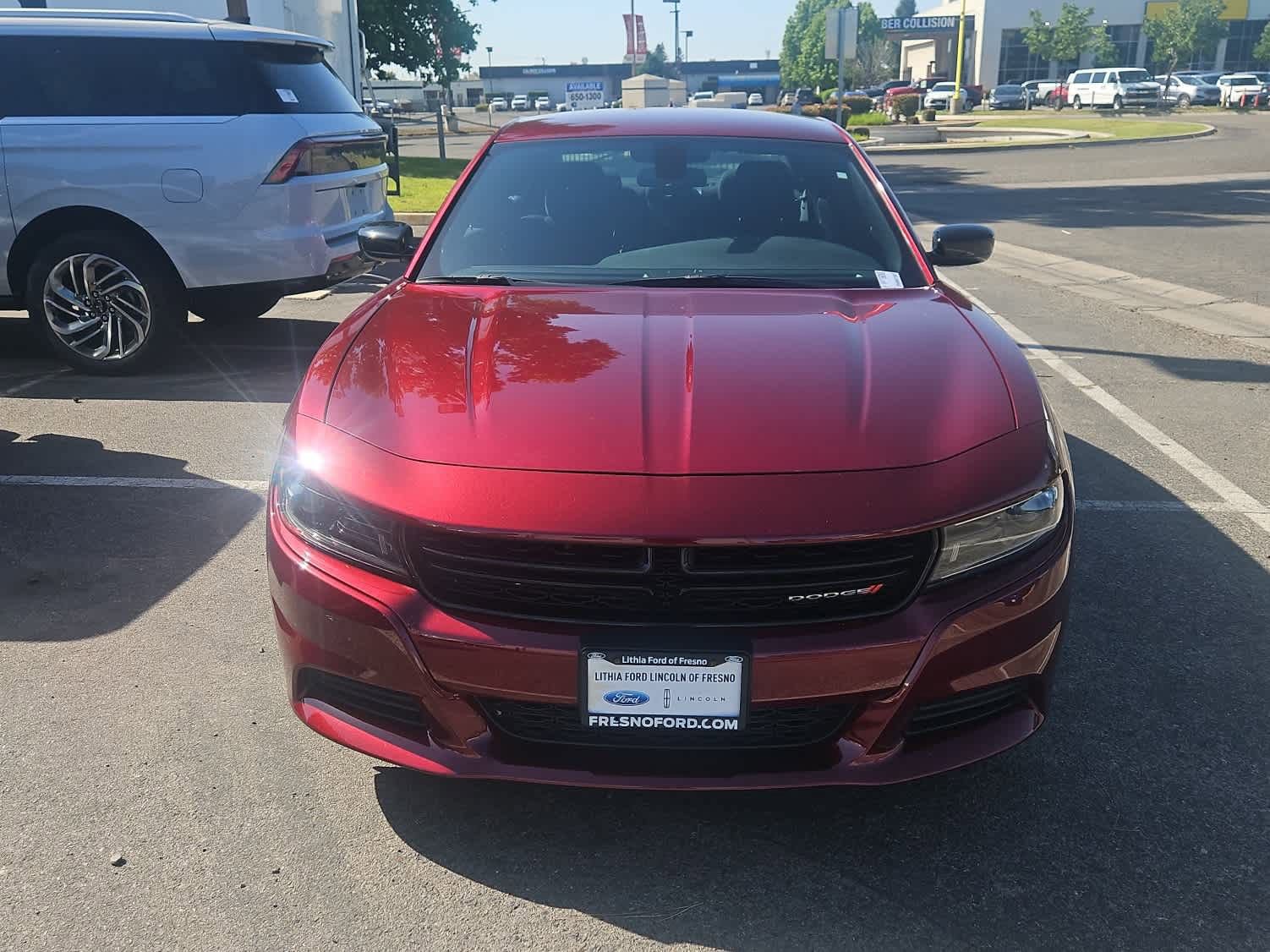 Used 2023 Dodge Charger SXT RWD image 4