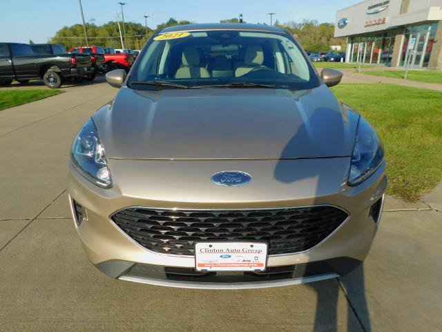 Certified 2021 Ford Escape SE AWD/4WD image 2