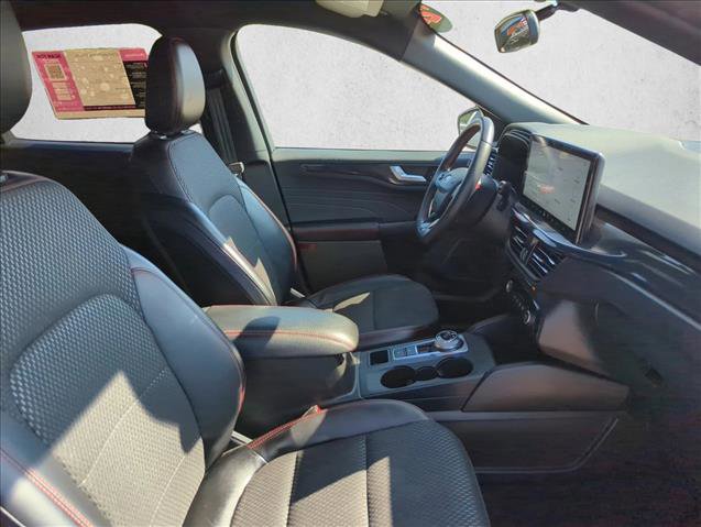 Certified 2024 Ford Escape ST-Line w/ Tech Pack #1 AWD/4WD image 25