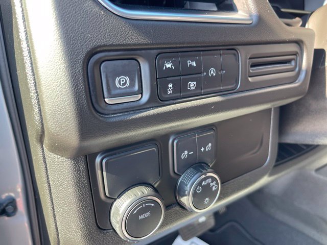 Used 2024 Chevrolet Tahoe RST w/ Luxury Package RWD image 15