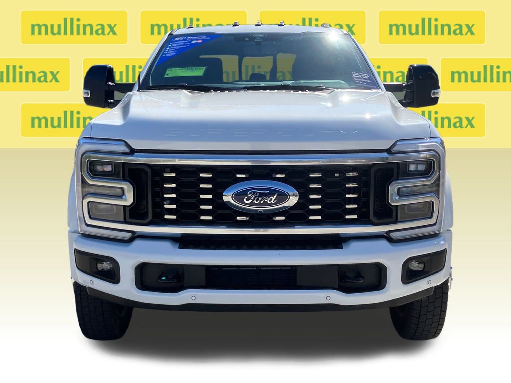 Certified 2025 Ford F450 Platinum w/ FX4 Off-Road Package AWD/4WD image 14