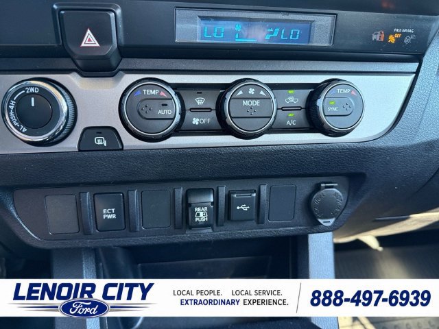 Used 2021 Toyota Tacoma SR5 AWD/4WD image 34