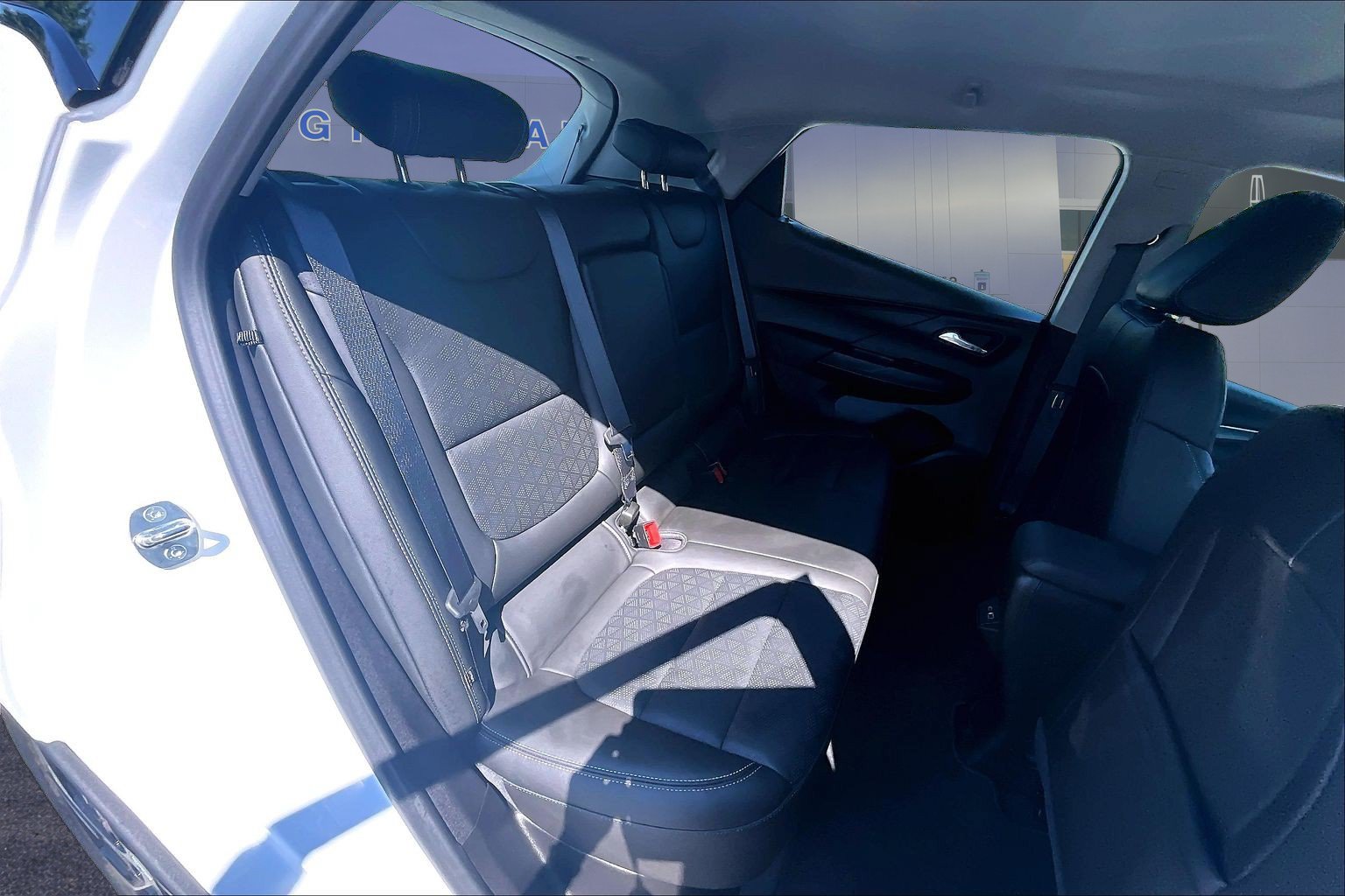 Used 2023 Chevrolet Bolt LT w/ Infotainment Package FWD image 25