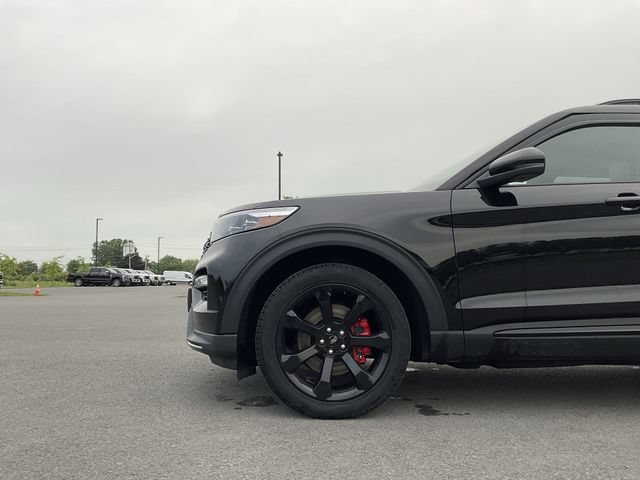 Certified 2023 Ford Explorer ST w/ Equipment Group 401A AWD/4WD image 11