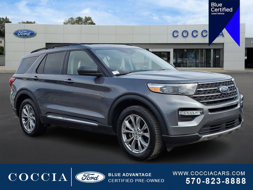 Certified 2022 Ford Explorer XLT w/ Equipment Group 202A image 6