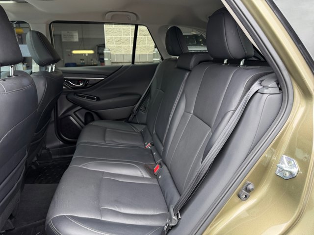 Used 2023 Subaru Outback Limited image 17