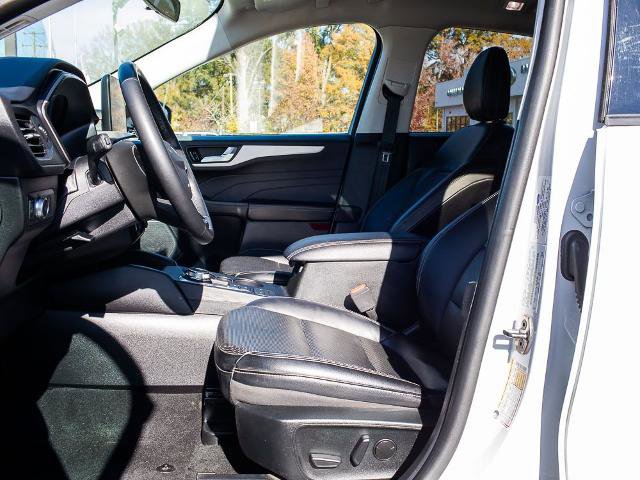 Certified 2022 Ford Escape SEL image 18