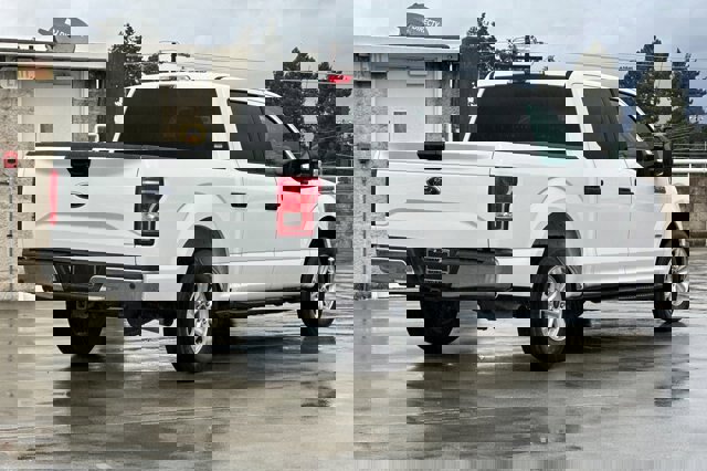 Certified 2017 Ford F150 XLT w/ Trailer Tow Package image 5