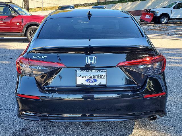Used 2022 Honda Civic Sport image 6