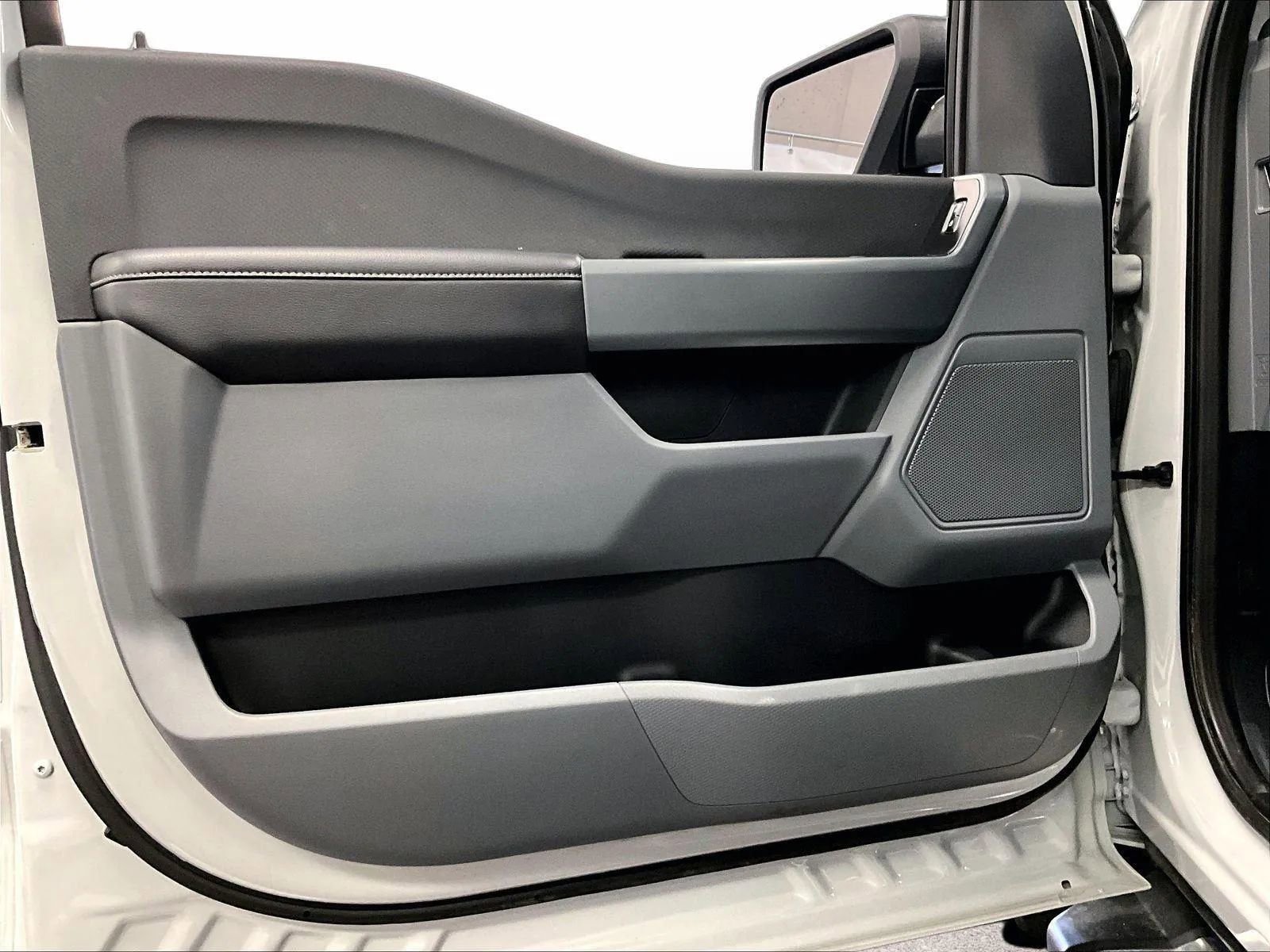 Certified 2023 Ford F150 XLT w/ XTR Package image 22