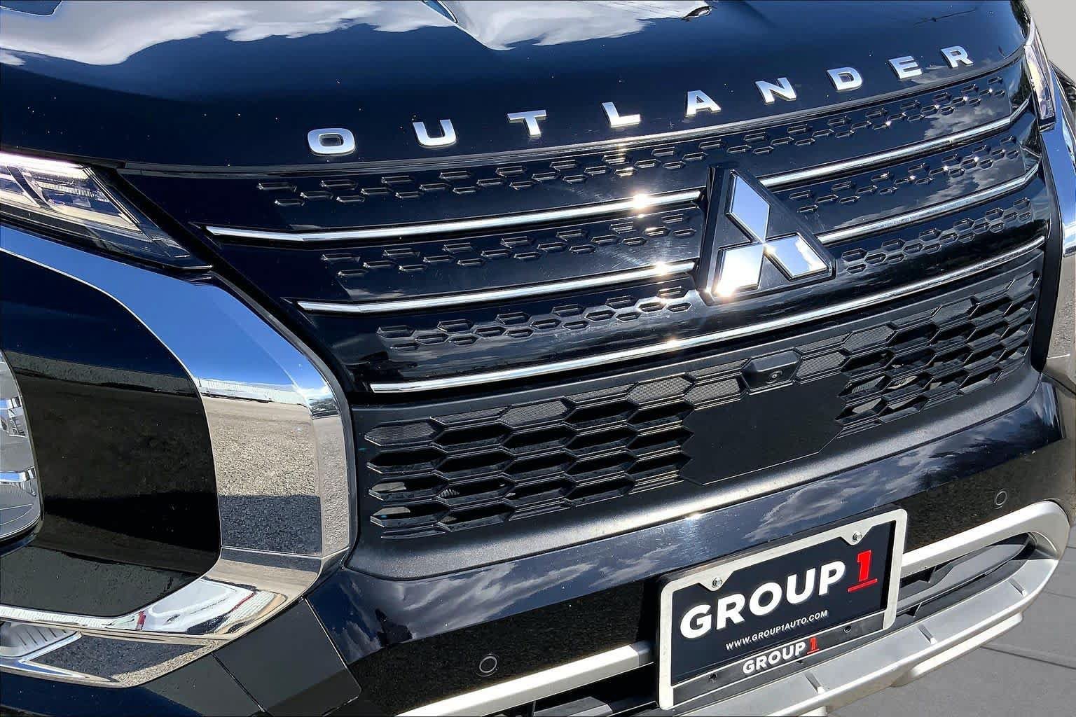 Used 2022 Mitsubishi Outlander SE FWD image 27