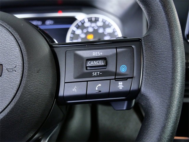 Used 2023 Nissan Rogue SV image 22