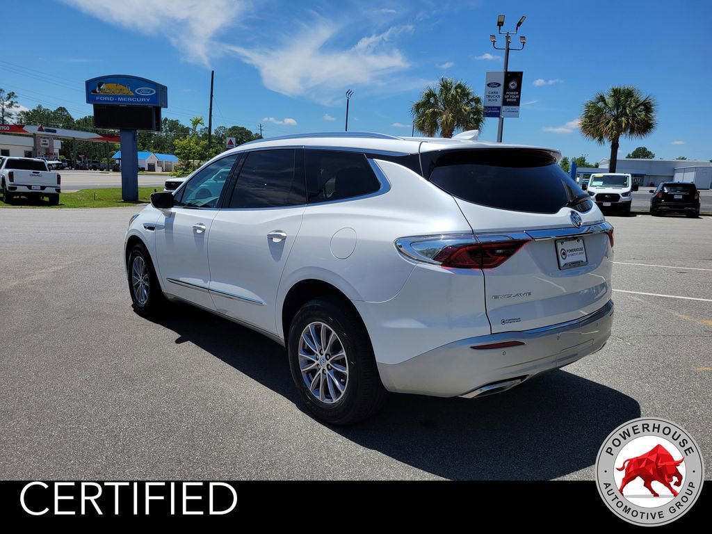 Used 2023 Buick Enclave Essence FWD image 4