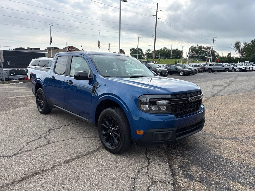 Certified 2024 Ford Maverick XLT w/ XLT Luxury Package AWD/4WD image 1