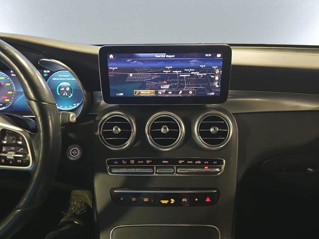 Used 2022 Mercedes-Benz GLC 300 4MATIC image 13