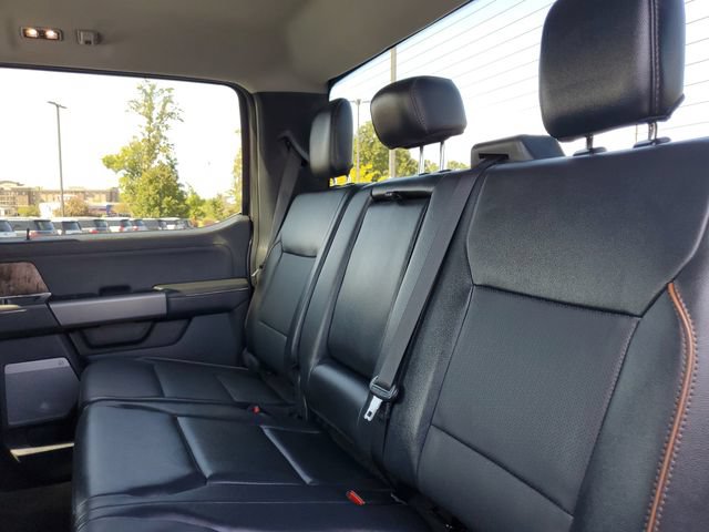 Certified 2025 Ford F250 Lariat w/ Black Appearance Package AWD/4WD image 37