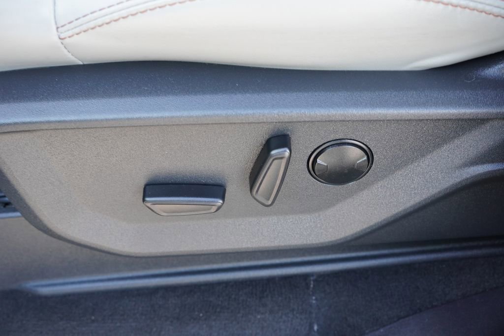 Certified 2025 Ford Expedition Active image 28