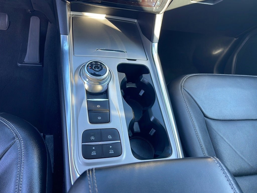 Certified 2023 Ford Explorer Limited w/ Limited Technology Package image 23