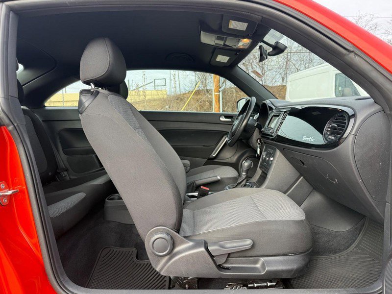 Used 2017 Volkswagen Beetle 1.8T image 14