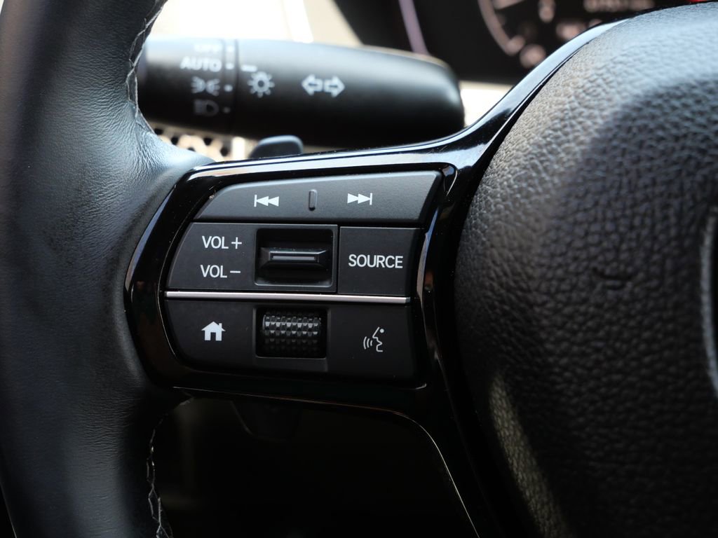 Used 2025 Honda Civic Sport image 27