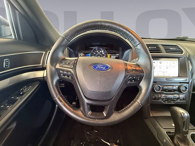 Certified 2017 Ford Explorer XLT w/ Equipment Group 201A AWD/4WD image 13