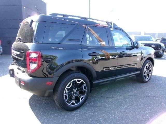 Certified 2025 Ford Bronco Sport Outer Banks w/ Outer Banks Tech Package+ AWD/4WD image 6
