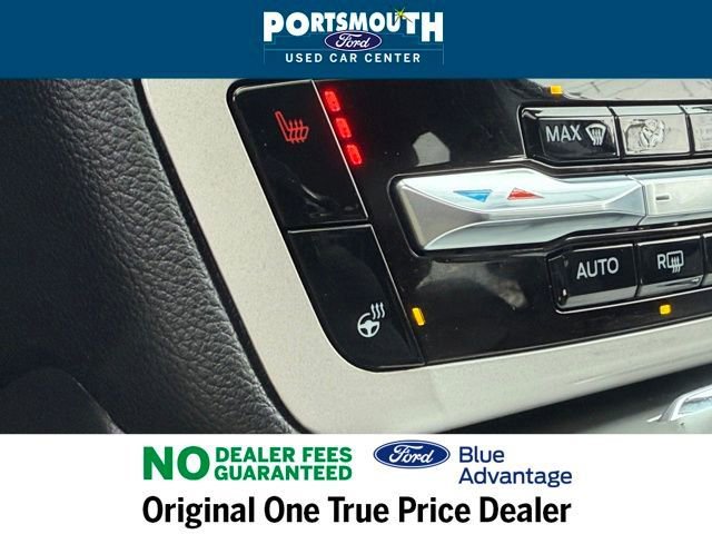 Certified 2022 Ford Explorer XLT w/ Equipment Group 202A image 15