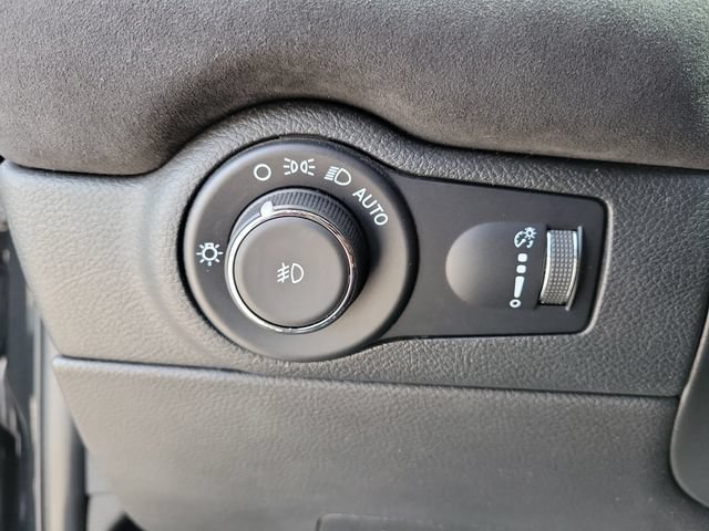 Used 2021 Dodge Durango SRT w/ Premium Interior Group AWD/4WD image 24