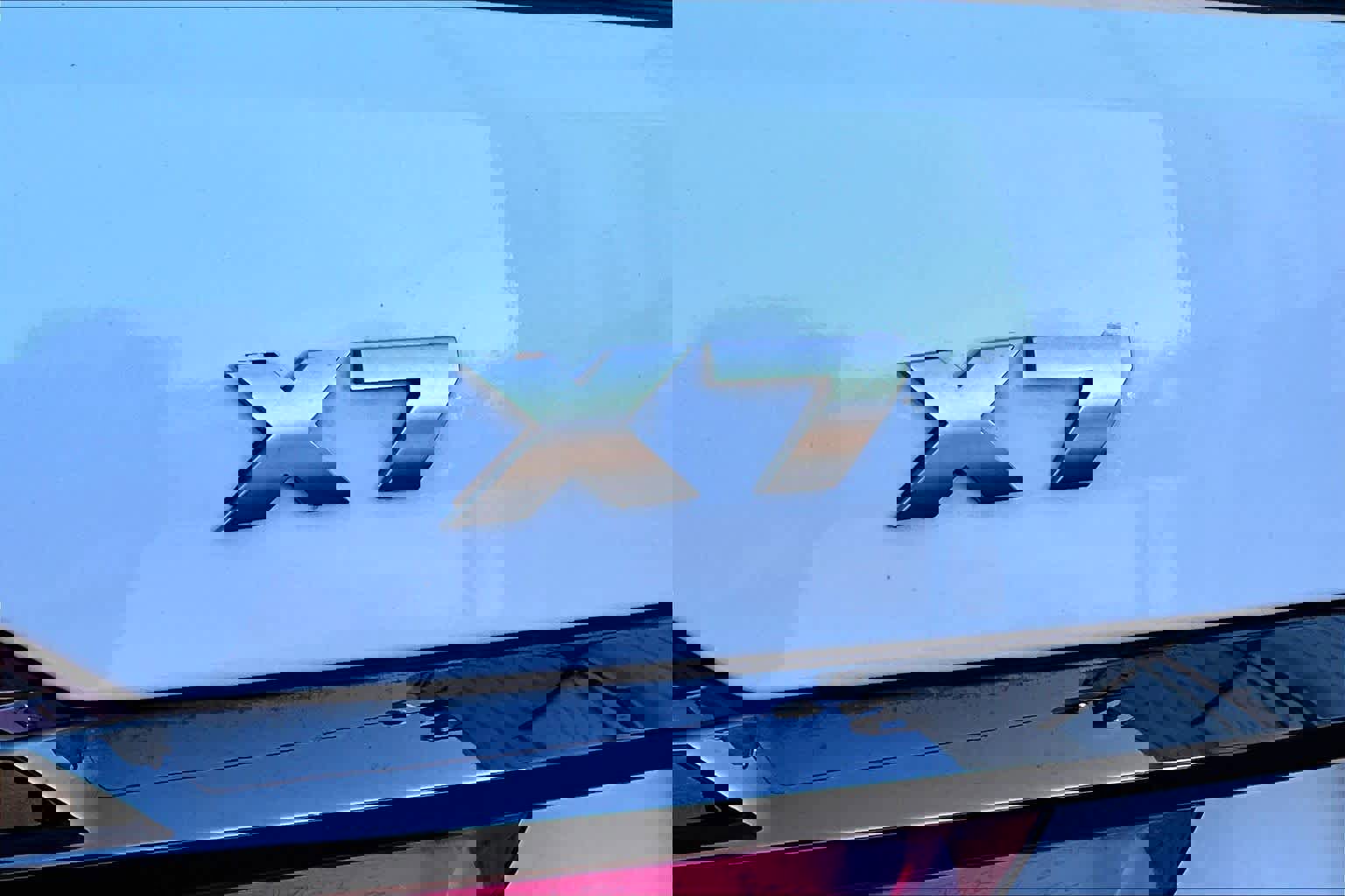 Used 2022 BMW X7 M50i image 10