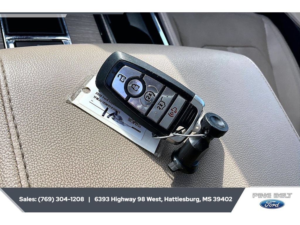 Certified 2024 Ford Expedition Limited RWD image 9
