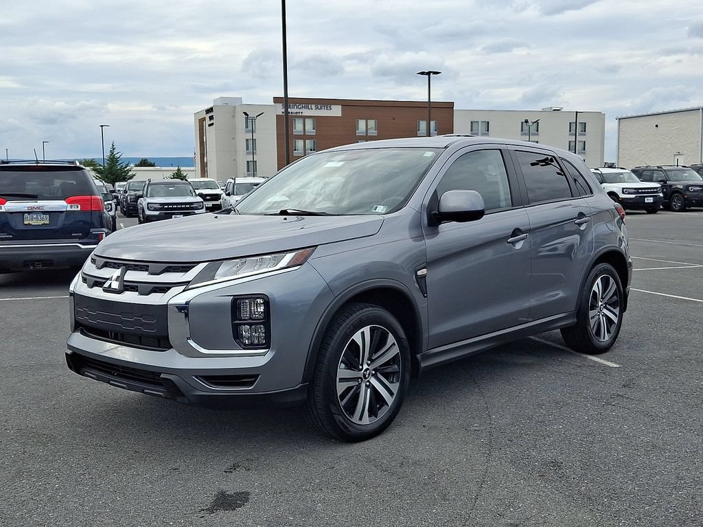 Used 2025 Mitsubishi Outlander Sport ES AWD/4WD image 3