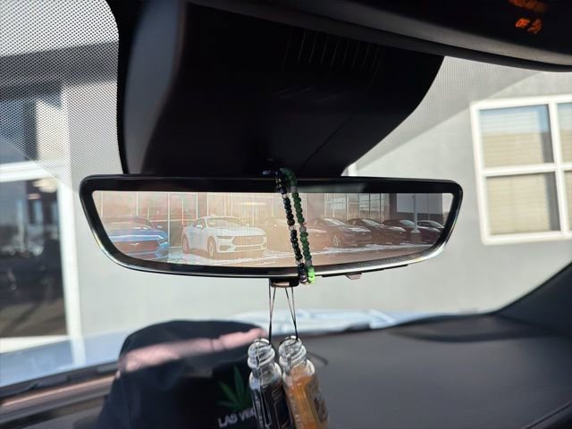 Used 2023 Chevrolet Tahoe Premier image 17