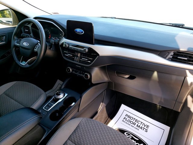 Certified 2022 Ford Escape SE w/ SE Sport Appearance Package AWD/4WD image 35