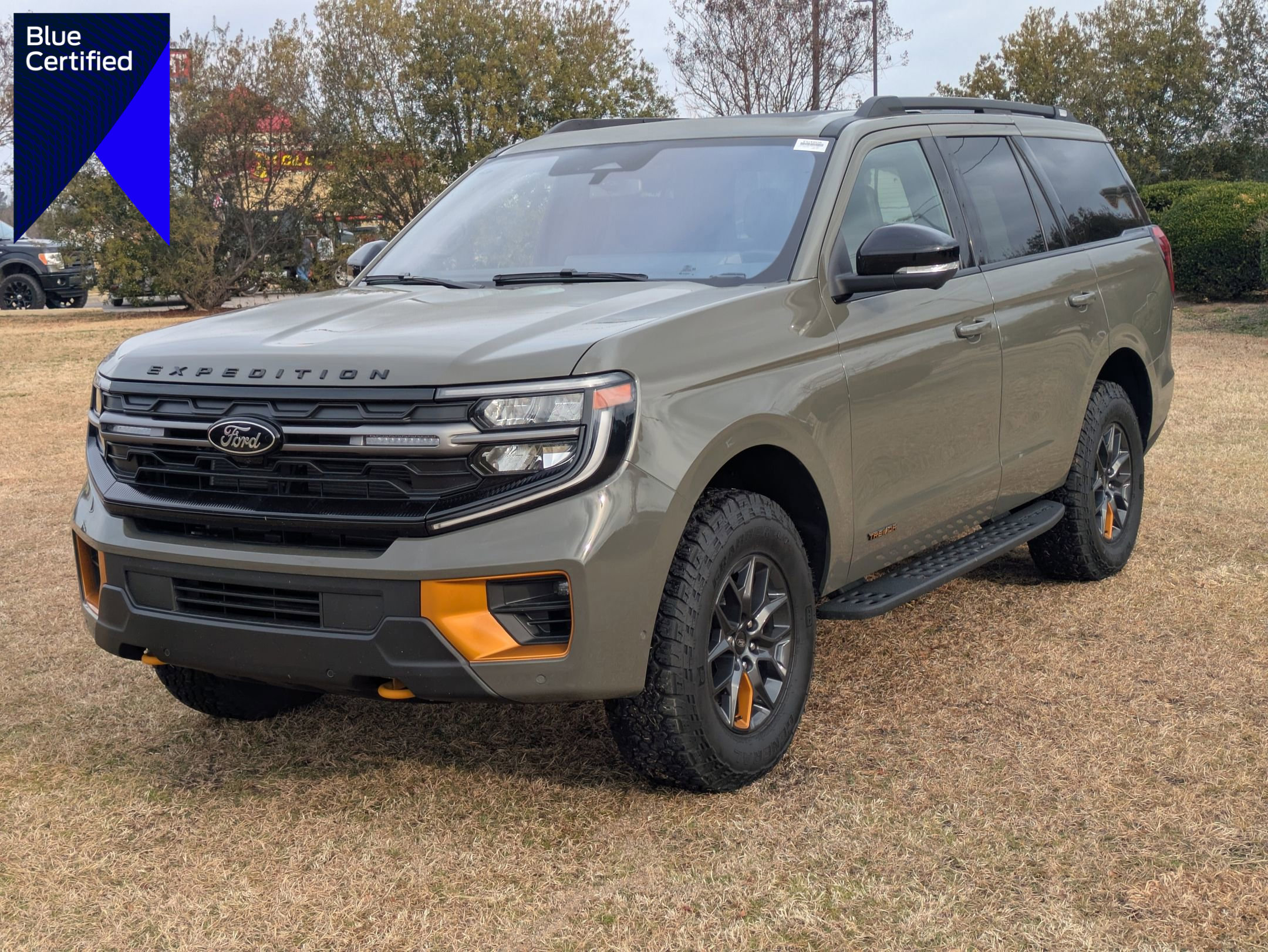 Certified 2025 Ford Expedition Tremor image 1