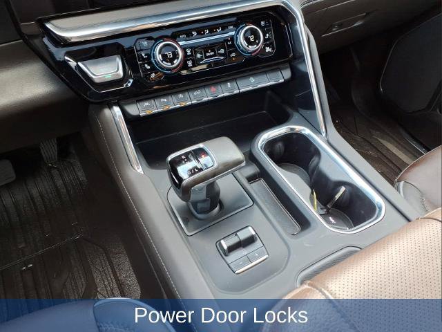 Used 2025 GMC Sierra 1500 Denali AWD/4WD image 26