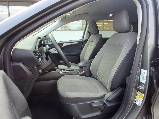 Certified 2022 Ford Escape SE image 16