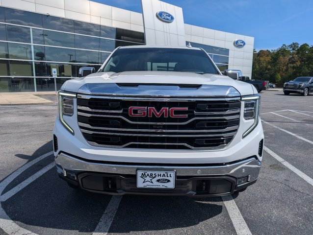 Used 2024 GMC Sierra 1500 SLT w/ SLT Premium Plus Package AWD/4WD image 8