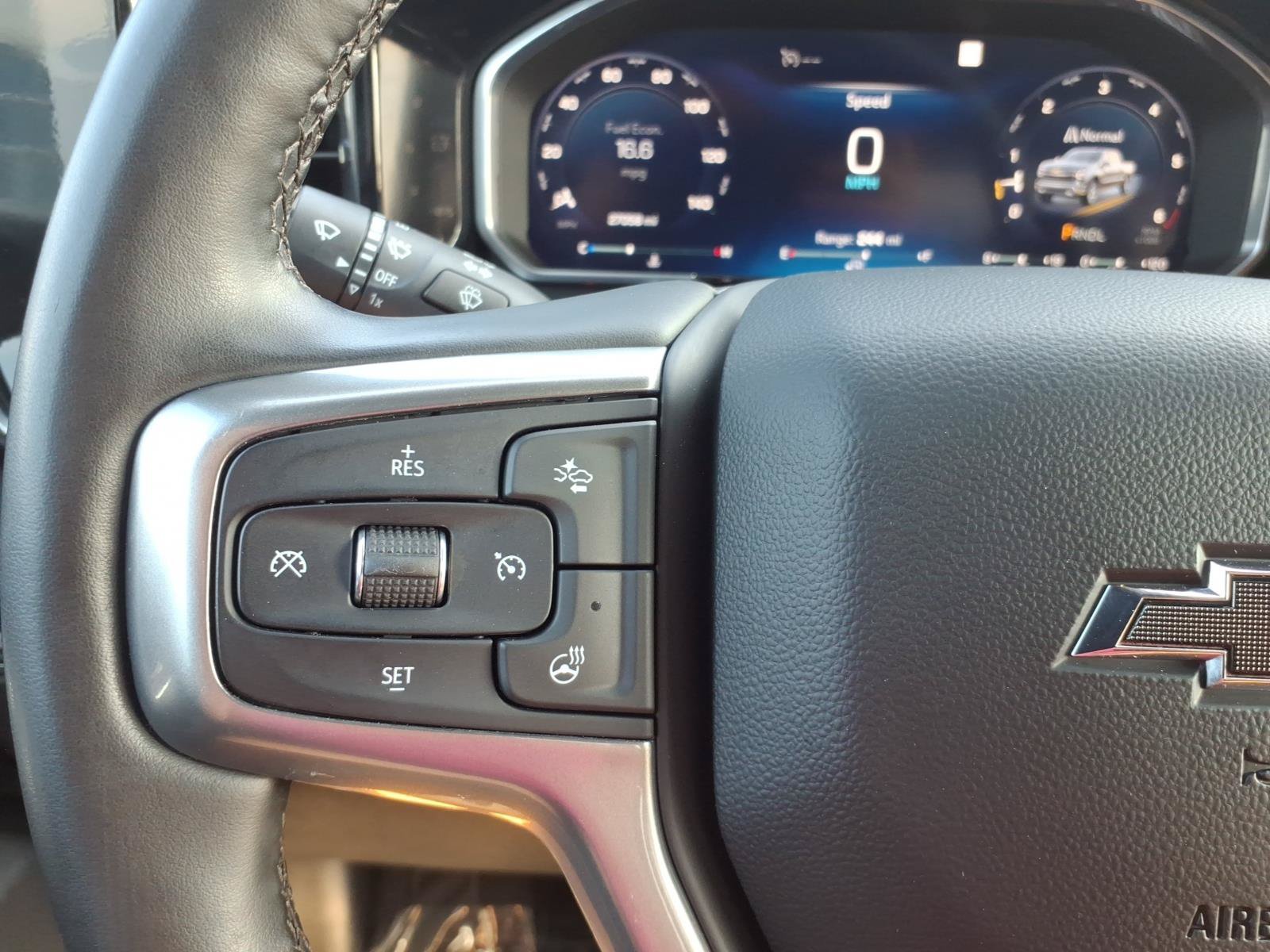 Used 2026 Chevrolet Silverado 1500 RST RWD image 17
