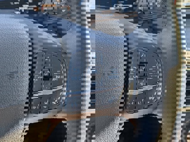 Certified 2023 Ford Maverick Lariat w/ Lariat Luxury Package image 23