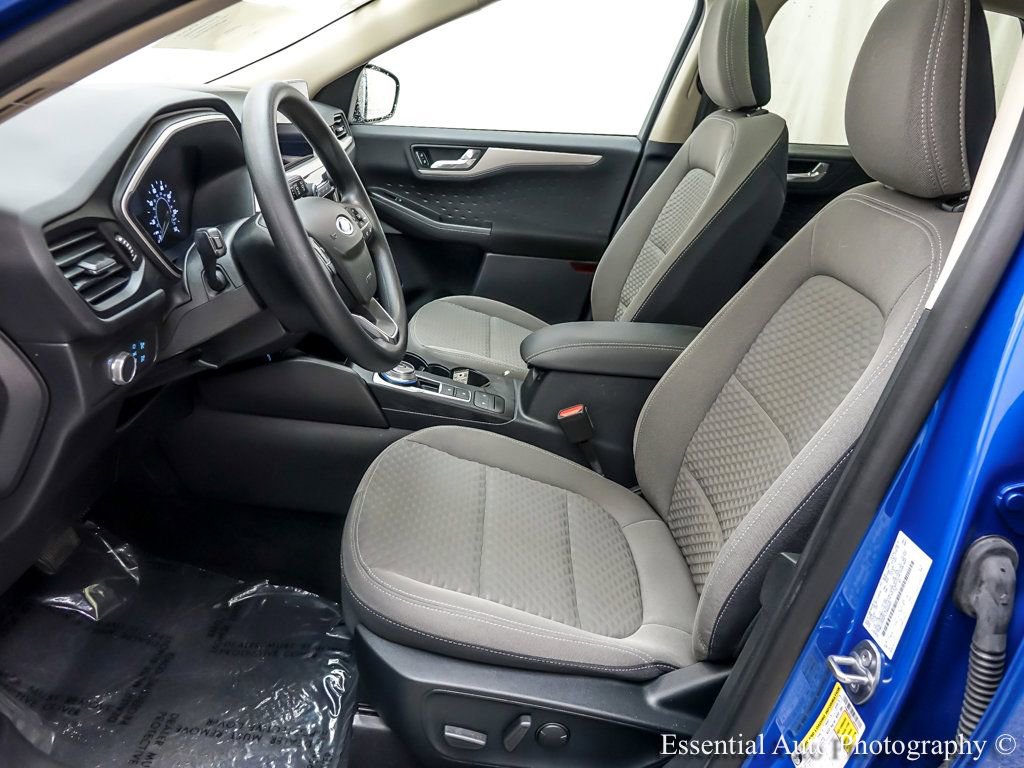 Certified 2020 Ford Escape SE FWD image 10