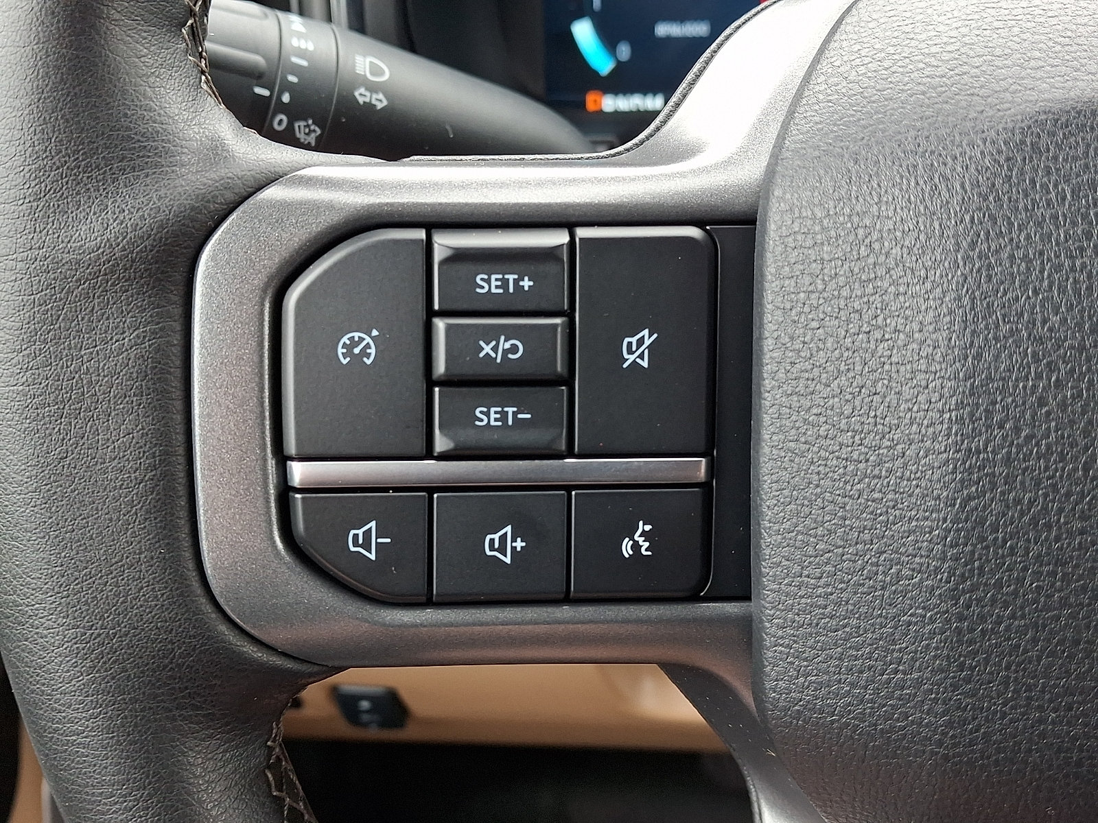 Certified 2026 Ford F250 Lariat w/ FX4 Off-Road Package AWD/4WD image 28